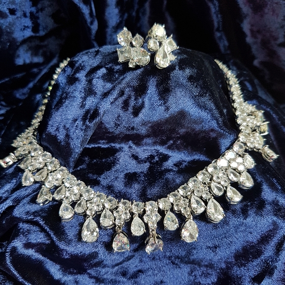 Swarovski Elements Platinum Teardrop Gemstone Statement Tennis Necklace NEW - Picture 1 of 17